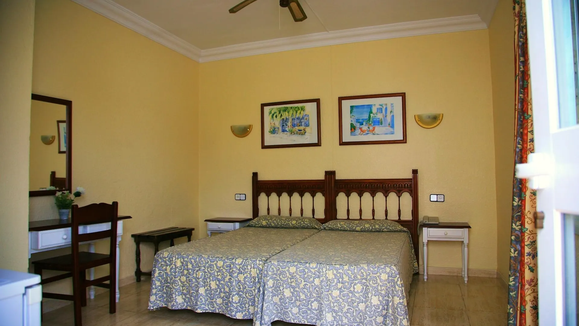 Guest house Villa Columbus Family Boutique Hotel Peguera